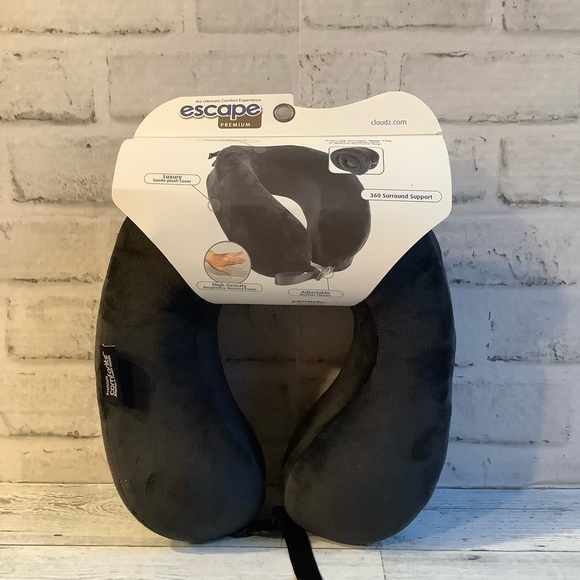 CLOUDZ Escape Premium Memory-Foam Travel Pillow - Picture 3 of 6
